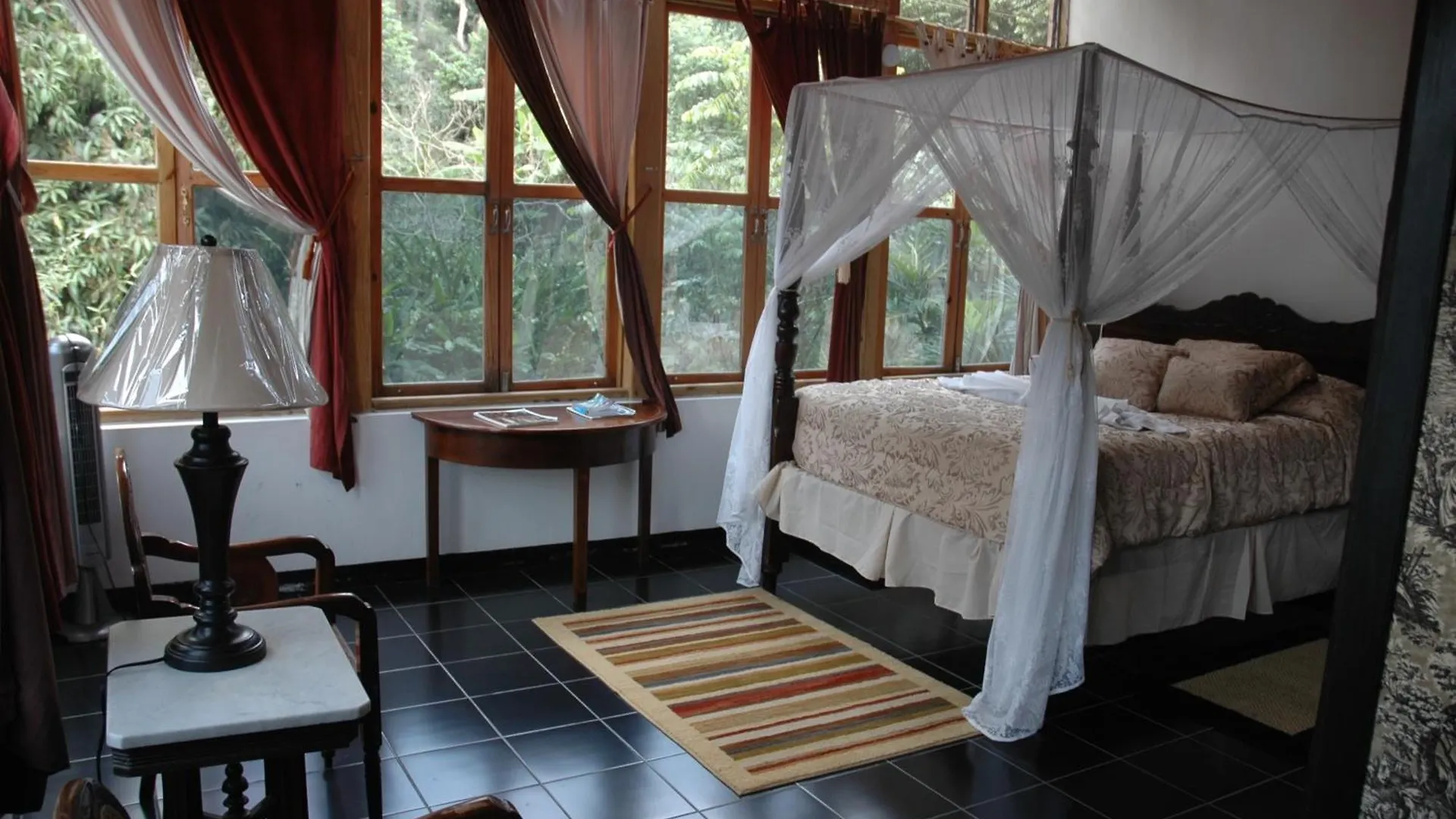 Lodge Forres Park Nature Retreat Mavis Bank Jamaica