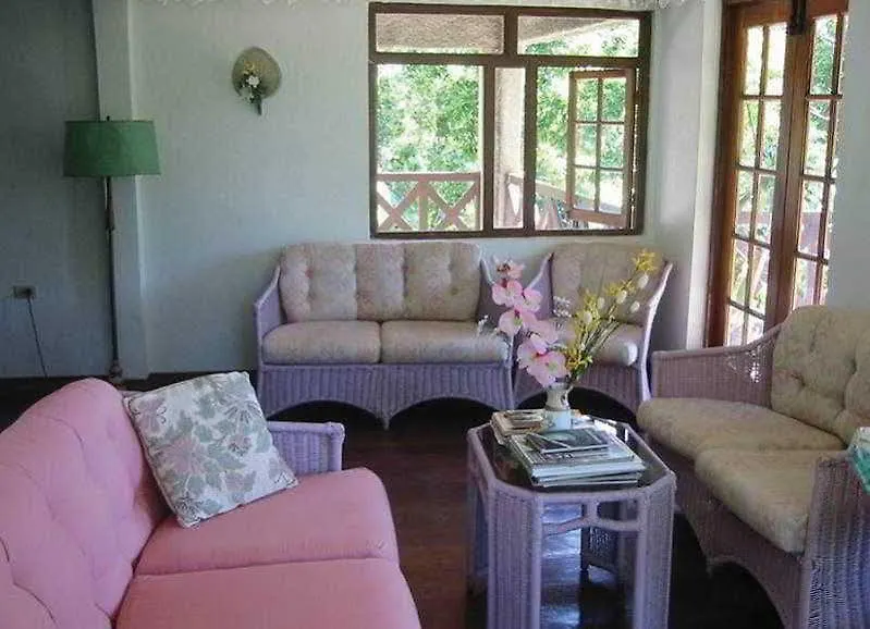 Lodge Forres Park Nature Retreat Mavis Bank Jamaica